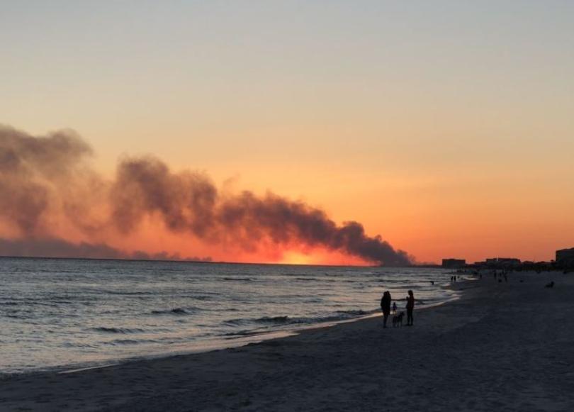 Wildland fire rages in Florida near Santa Rosa Beach