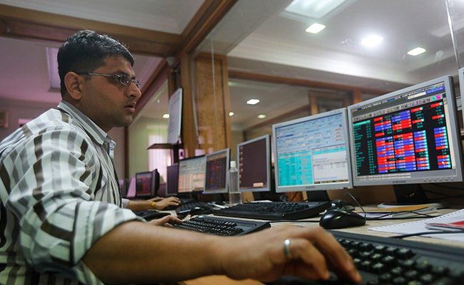 Sensex, Nifty Today: Sensex opens down 120 points, Nifty crosses 15700