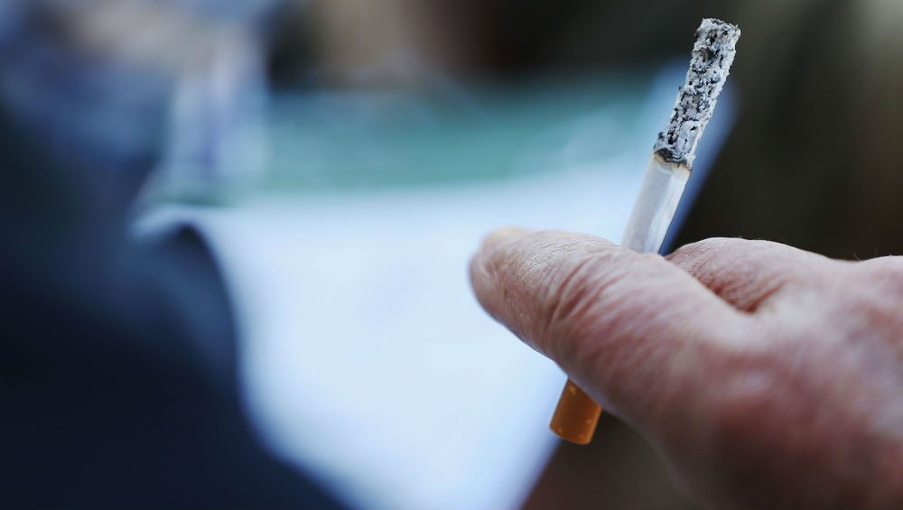 World No-Tobacco Day 2020: How to Avoid Your Urge For Tobacco? From Nicotine Replacement Therapy to Sugarless Gum, Tips To Resist Cravings Among Users
