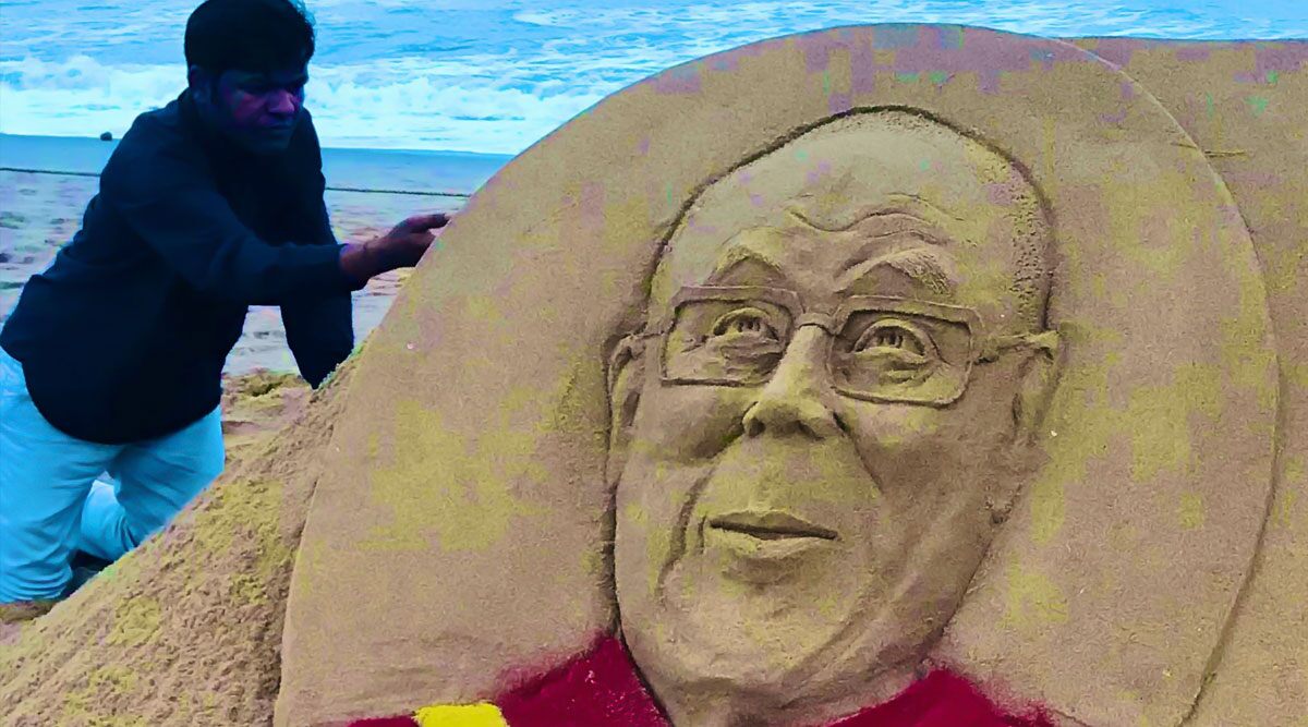 Dalai Lama 85th Birthday: Sudarsan Pattnaik Creates Majestic Sand Art at Odisha's Puri Beach Wishing The 14th Dalai Lama (See Picture)