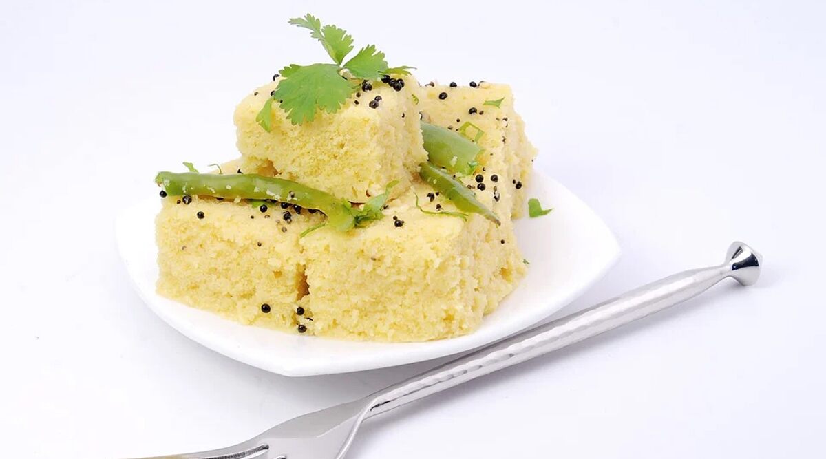 How Dhokla Can Help in Weight Loss: Here’s The Recipe of This Popular Gujarati Dish (Watch Video)