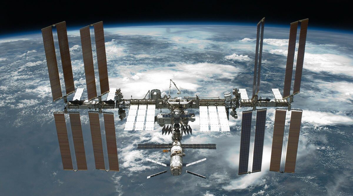 International Space Station To Be Visible Tonight at 90 Degrees in Delhi, Jaipur, Rajkot And Ahmedabad