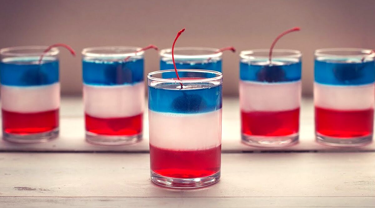 Patriotic Jello Shots Recipe for Fourth of July 2020: Ingredients and Method to Prepare the Red, White and Blue Layered Jello Shots to Celebrate America’s Independence Day (Watch Video)