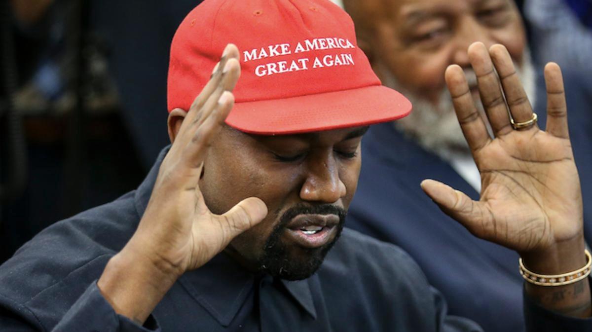 Kanye West Is Currently LOSING His Mind On Twitter