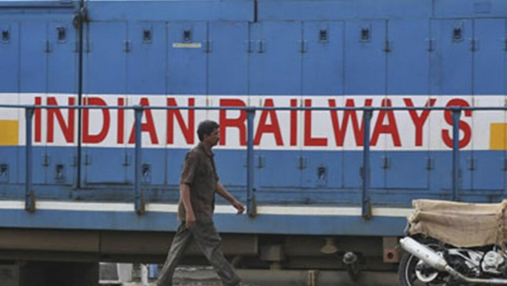 Indian Railways canceled many trains of UP-Bihar, checklist