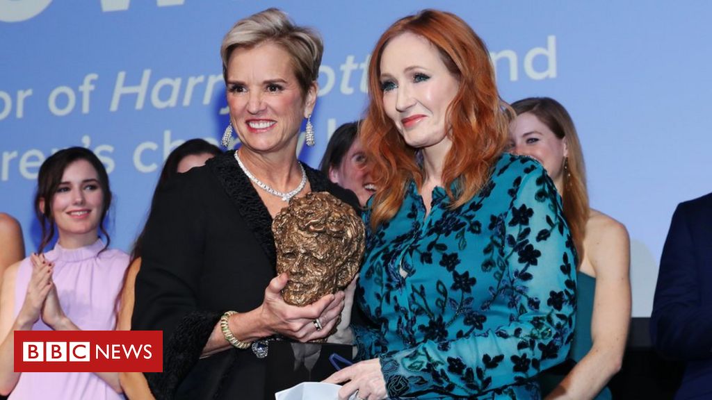 JK Rowling returns award after Kerry Kennedy criticism