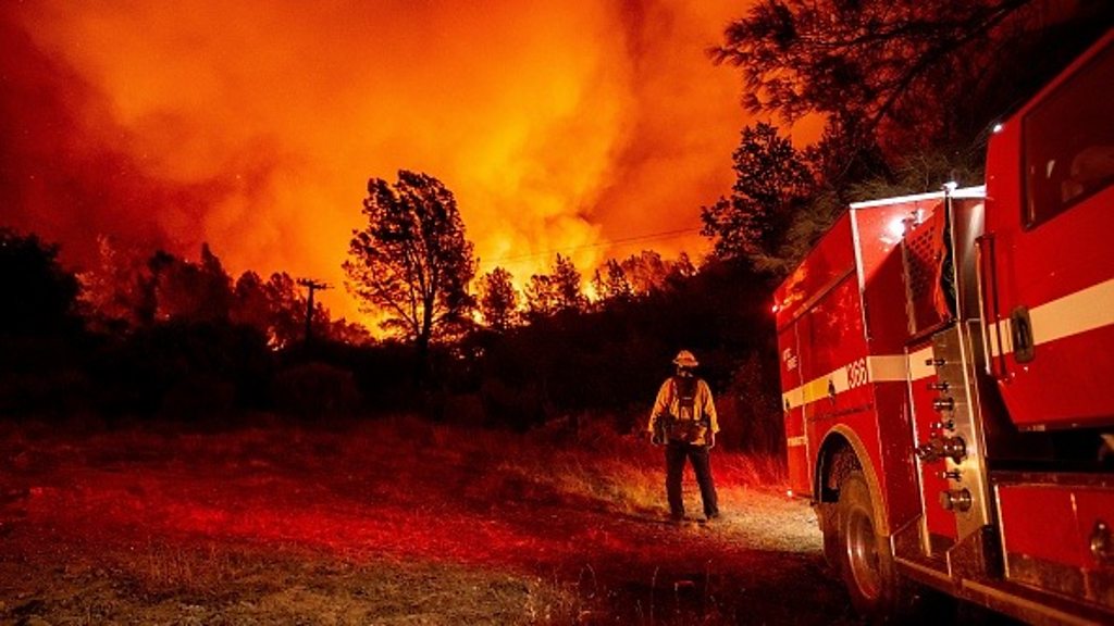 California wildfire: Three killed in explosive inferno
