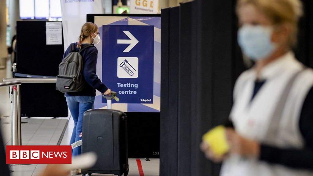 Coronavirus: Airport tests demanded and call for daily checks for MPs