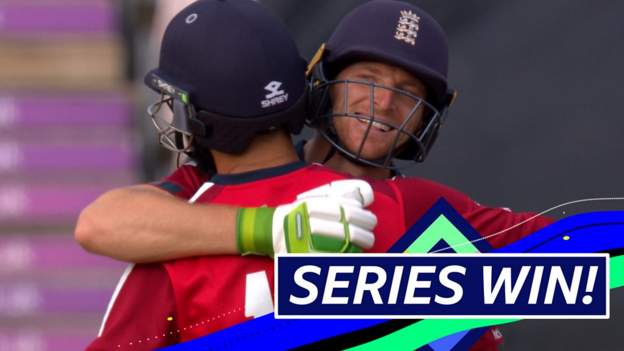 England v Australia: Jos Buttler and Moeen Ali score winning runs