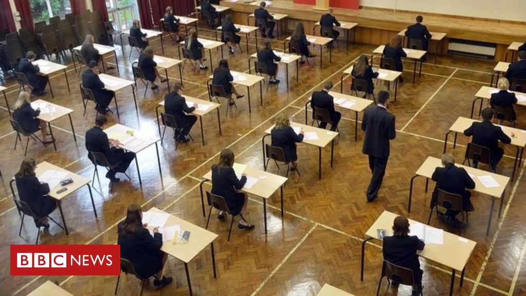 GCSEs and A-levels: Decision on 2021 exams expected 'very soon'