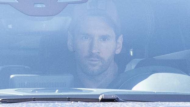 Lionel Messi reports for Barcelona training after confirming he will stay