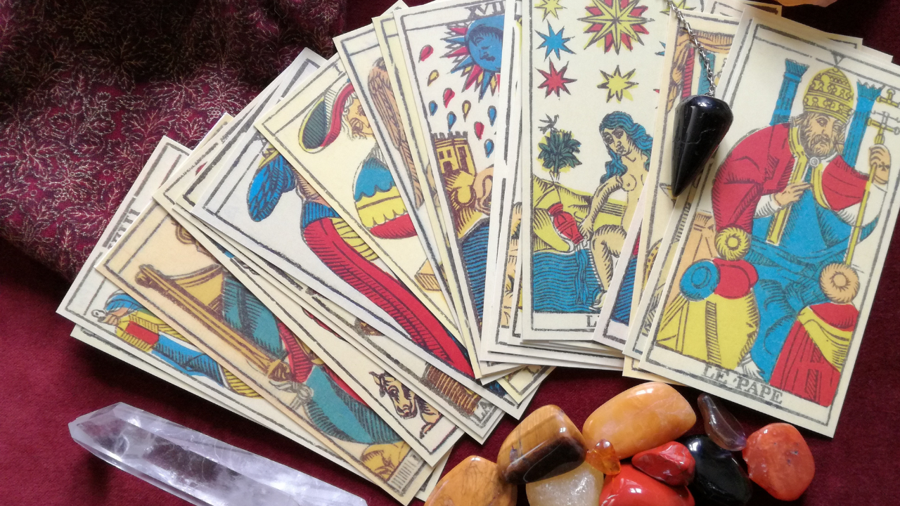 Tarot Cards Reading - How to do relationship analysis through tarot card reading |
