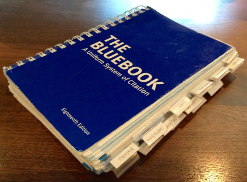 الكتاب الأزرق