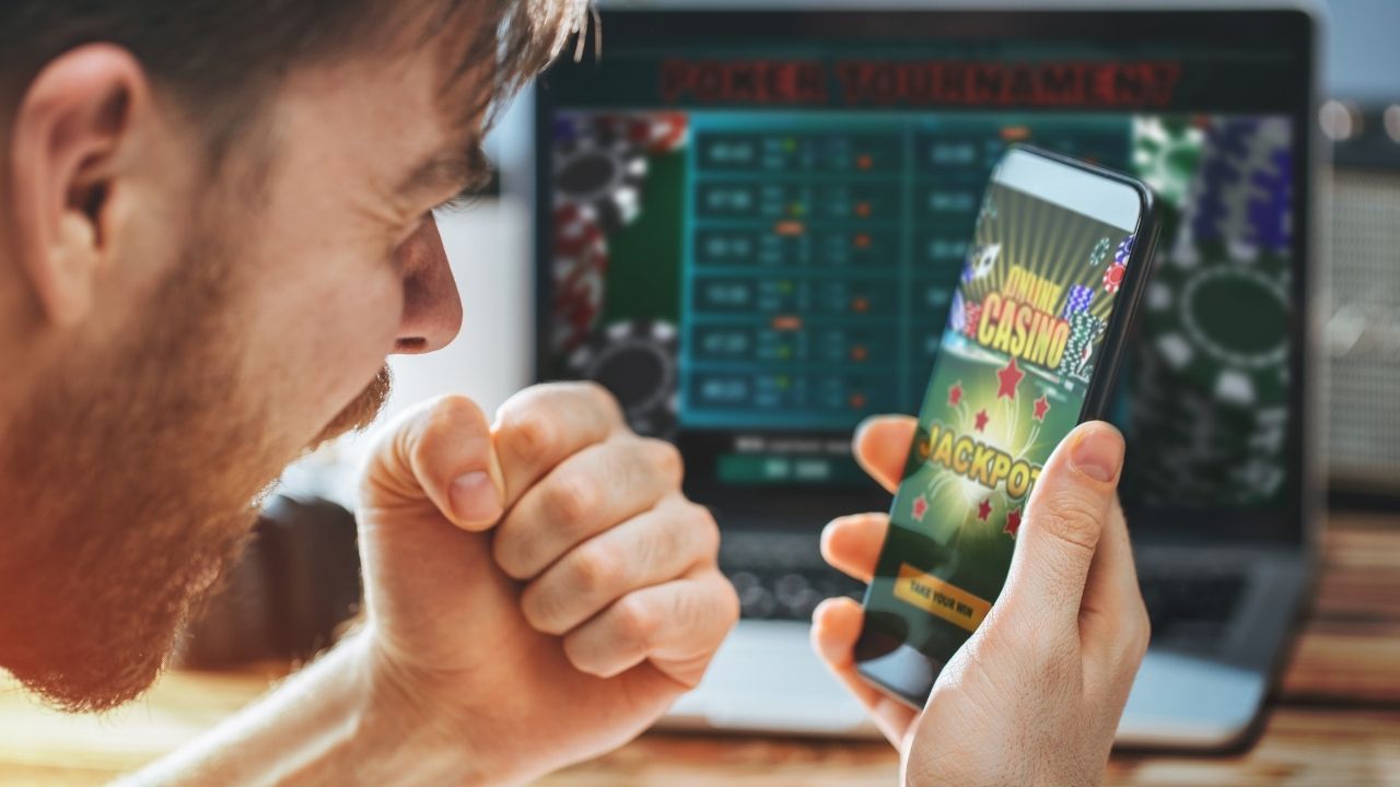 7 Reasons why online gambling is gaining popularity
