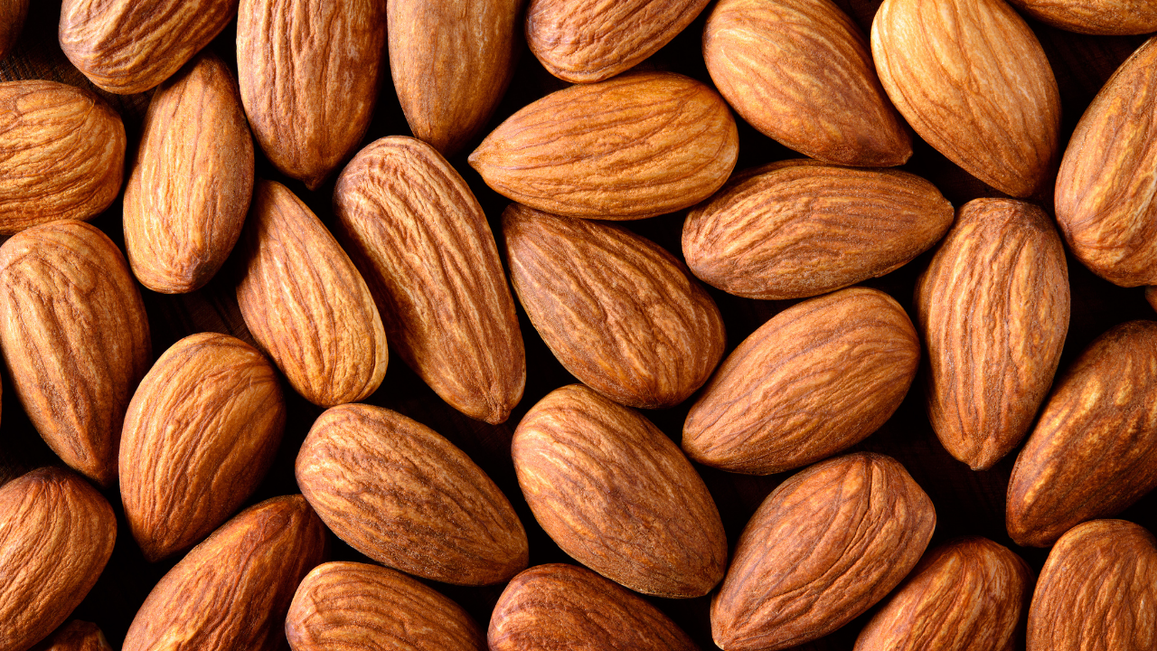 Almond Benefits: Almond helps in losing weight, know what are the benefits of eating it