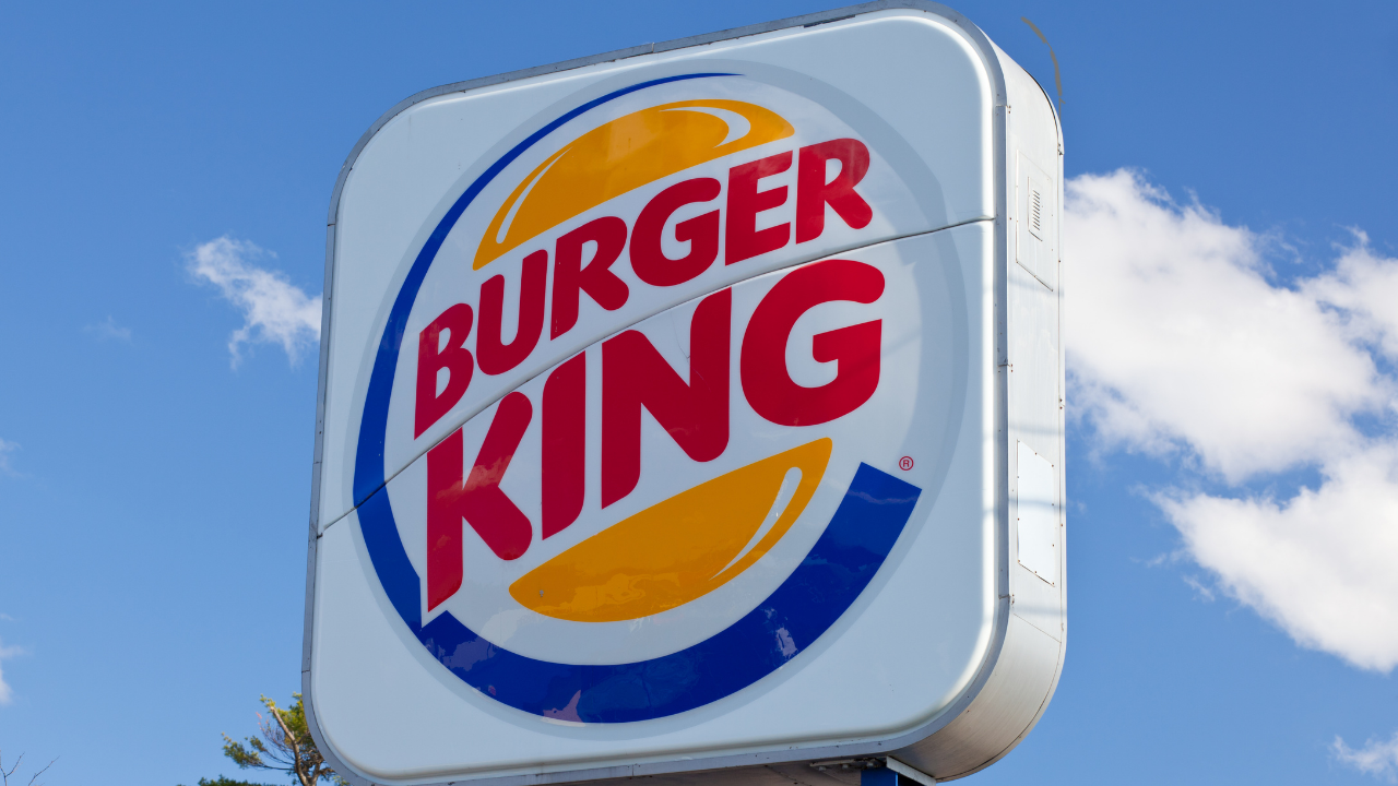 طرح Burger King لأول مرة: دخل Burger King بنسبة 92 ٪ قسط في السوق ، وحصة 60 روبية مدرجة في 115 روبية