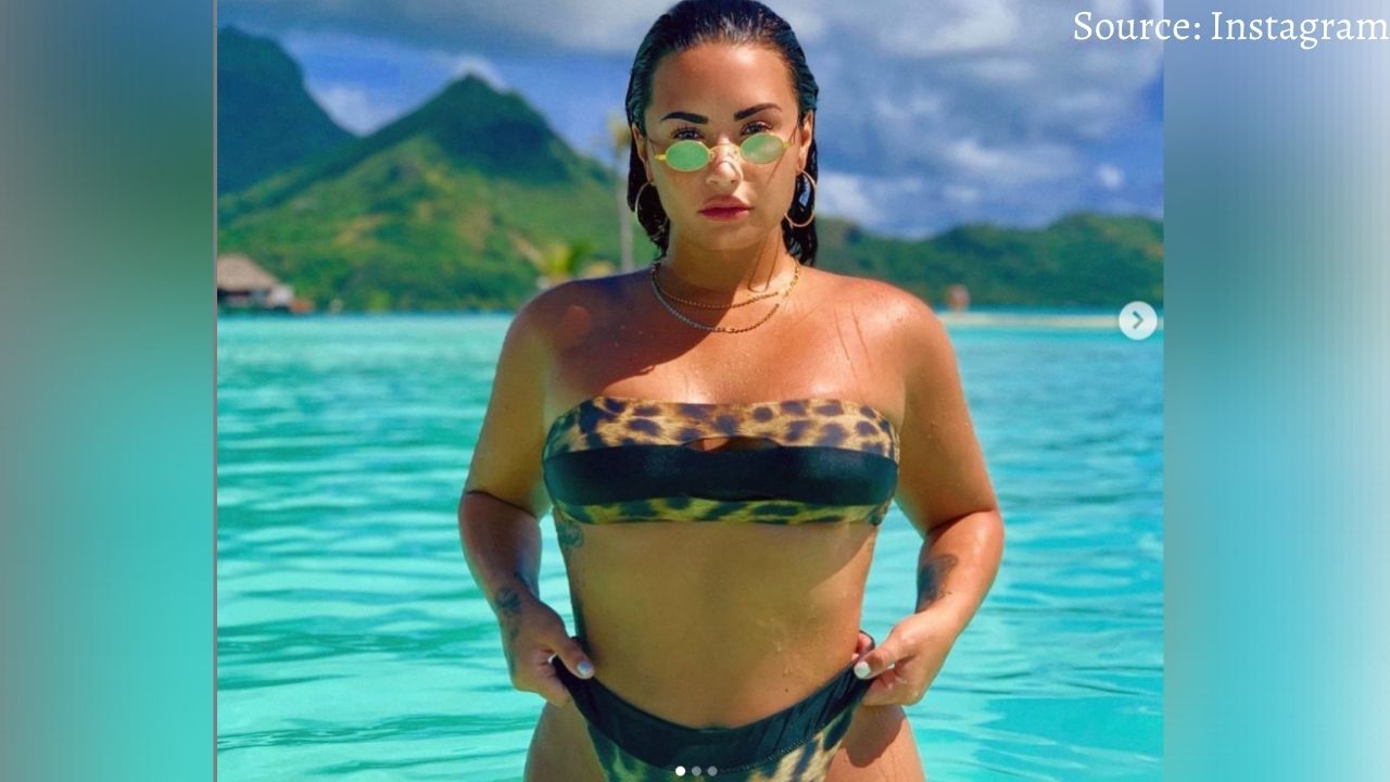 Demi Lovato Hot and Sexy Photos, Top Bold and Bikini Pics of Demi Lovato