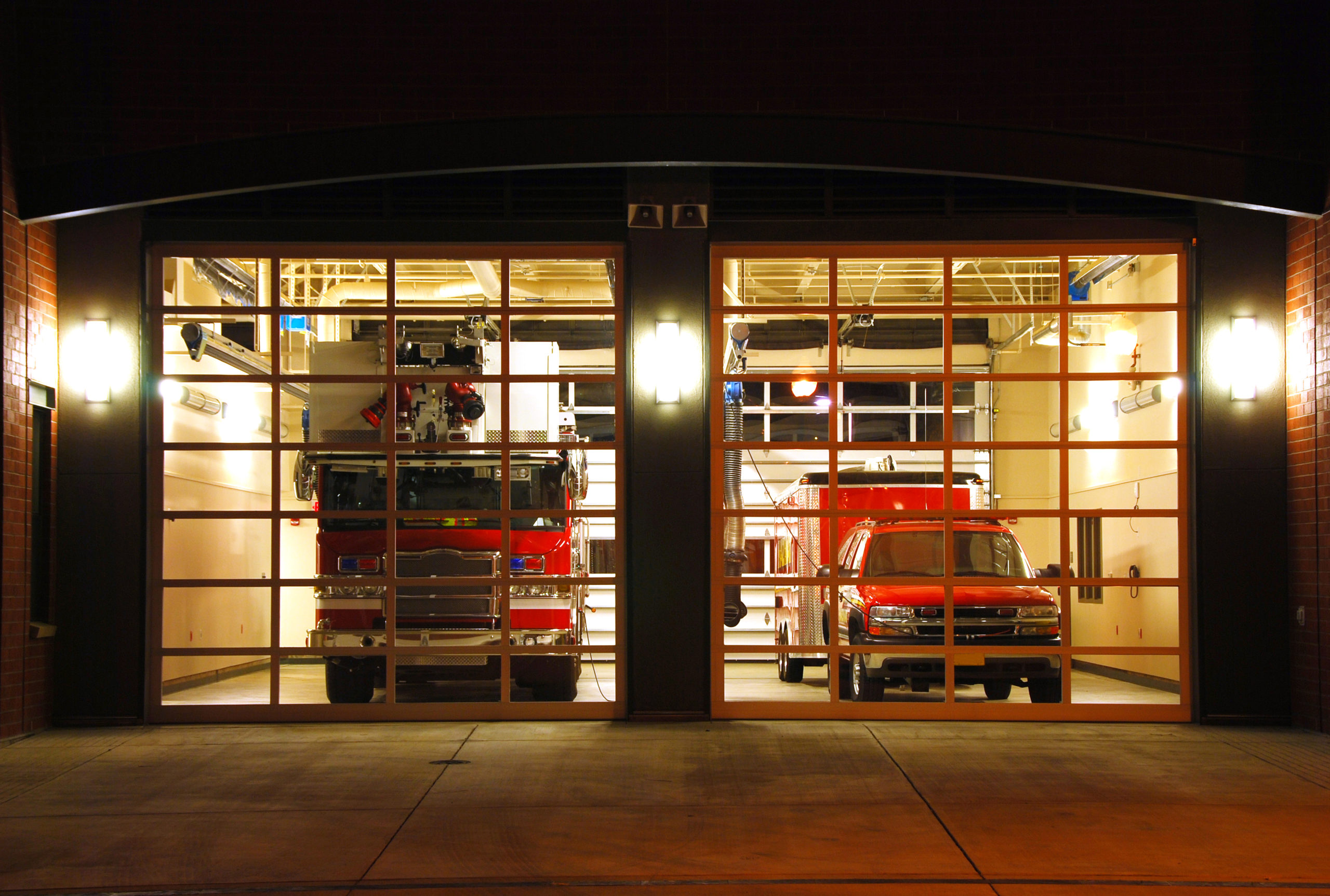 The Pros and Cons of Glass Garage Doors
