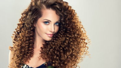 Tips to Care for Your Frizzy Hair to Look Stylish
