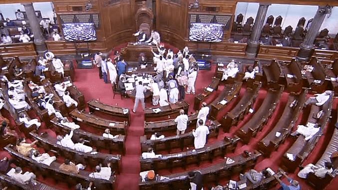 Pegasus Case: Lok Sabha adjourn continues, opposition demanding a separate inquiry commission to inquire about Pegasus