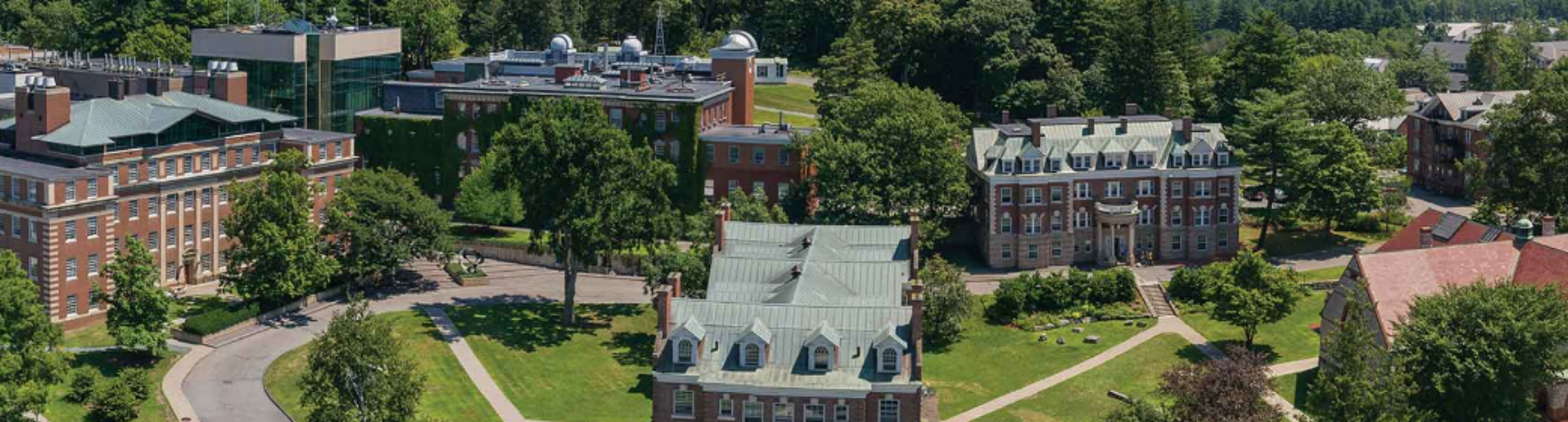 Dartmouth University: Ranking, Acceptance Rate, Notable Alumni, Fees, Majors and everything