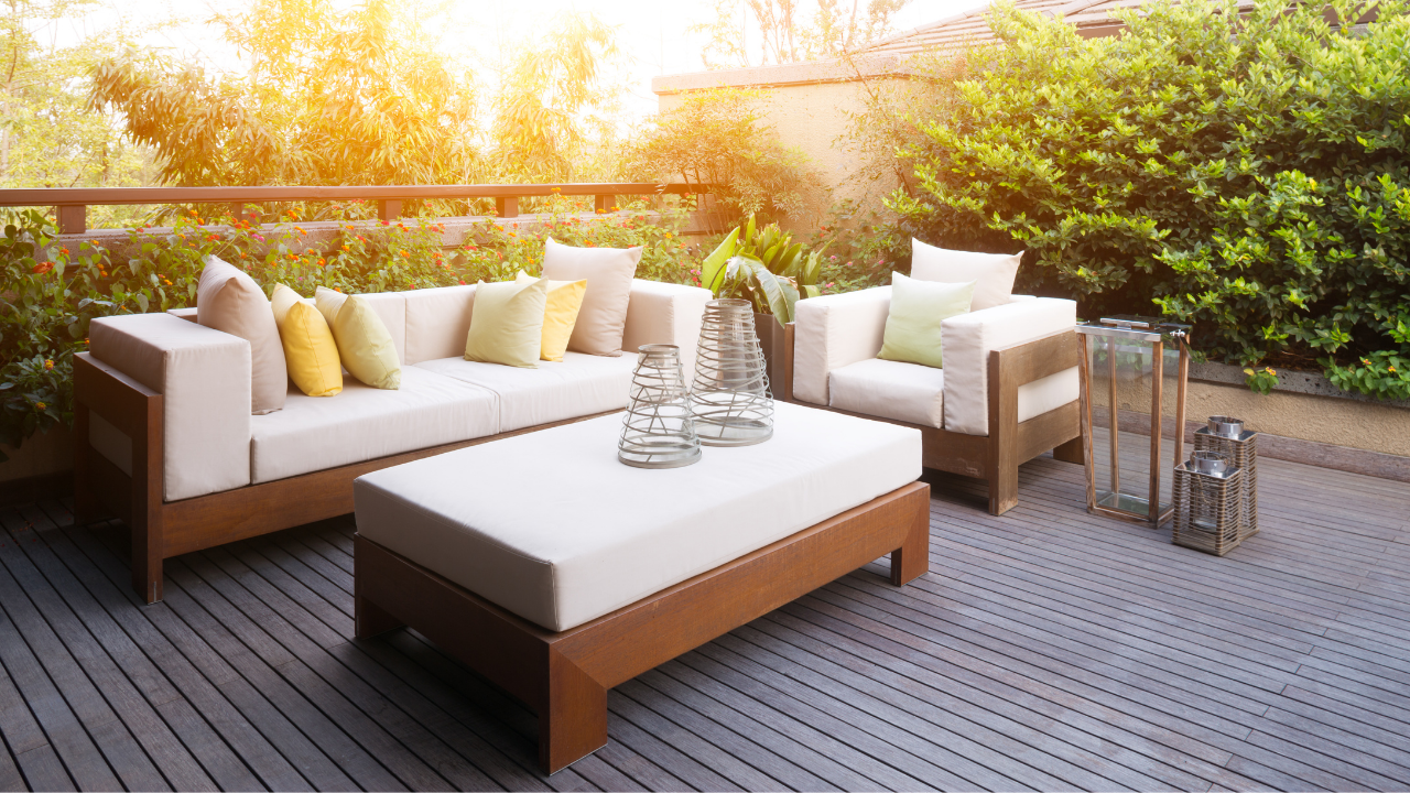 Four Things To Consider When Choosing Garden Furniture