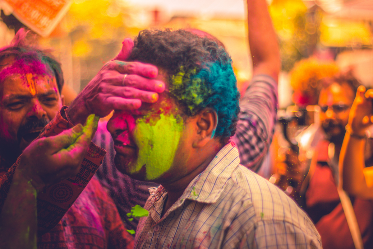 Choti Holi 2022: 30+ Best Wishes, HD Images, Greetings, Quotes, Messages, Posters, And Banners