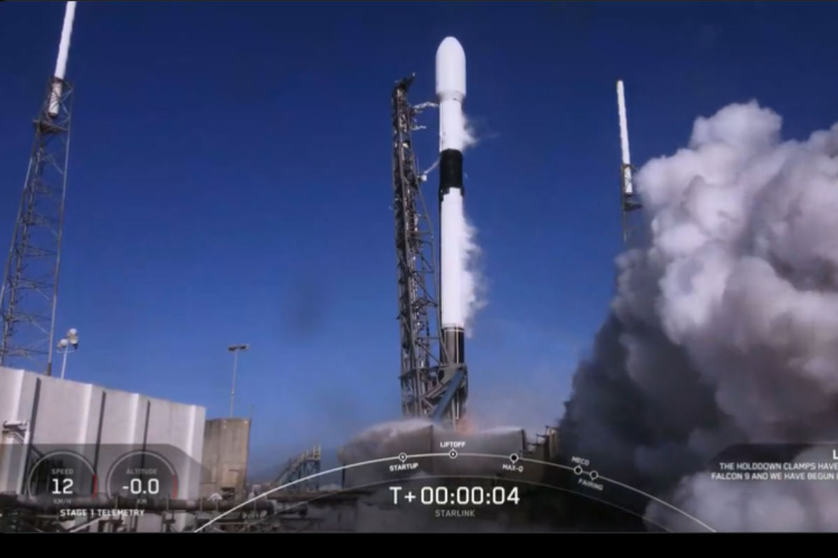 WATCH: SpaceX Deploys 48 New Starlink Satellites Into Orbit