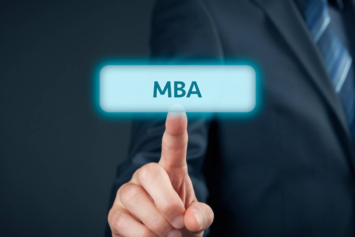 7 Key Factors on How to Choose an Online MBA Program