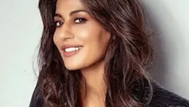 Chitrangada Singh Showing Off How Cool She Actually Is: Pics