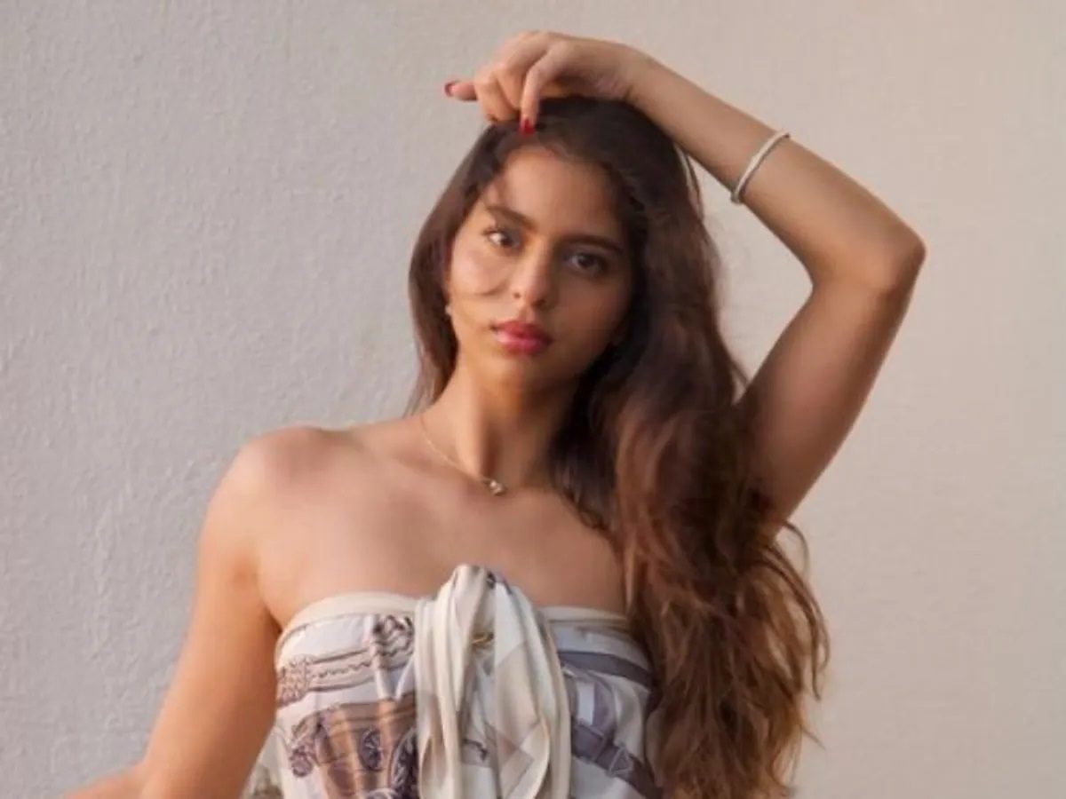 Suhana Khan 'The Archies' Starlet Posts A Picture Of Her In A Crop-Top, Looking Hot