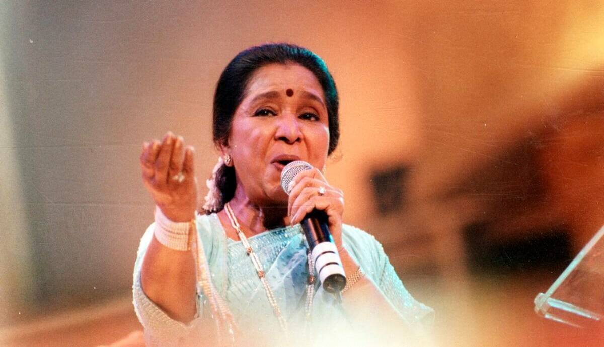 Happy Birthday Asha Bhosle: 5 Best Evergreen Songs of 'The Queen of Indipop'