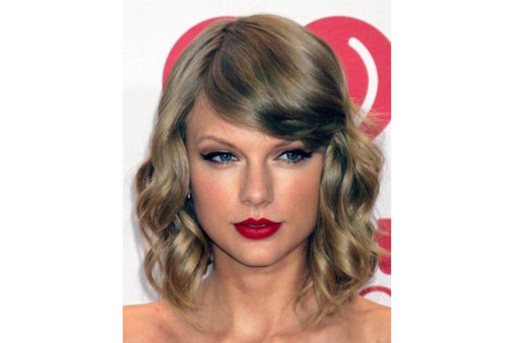 Taylor Swift Best hairstyle Looks