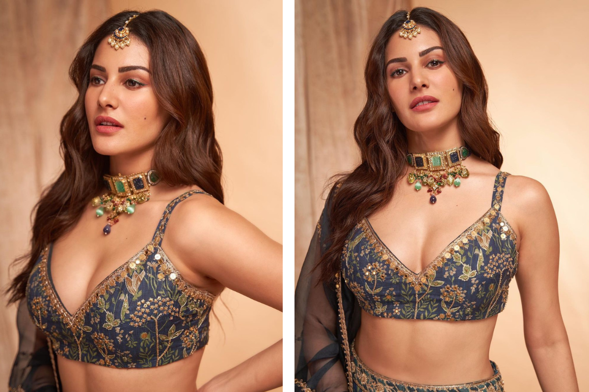 Amyra Dastur's Bo*ld Blue Lehenga with Beadwork Is a Perfect Combination of Natural Beauty with a Flaunting Figure; See Images