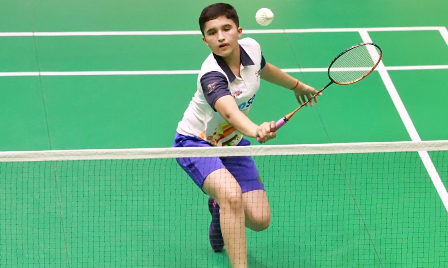 How to make a badminton career in India?