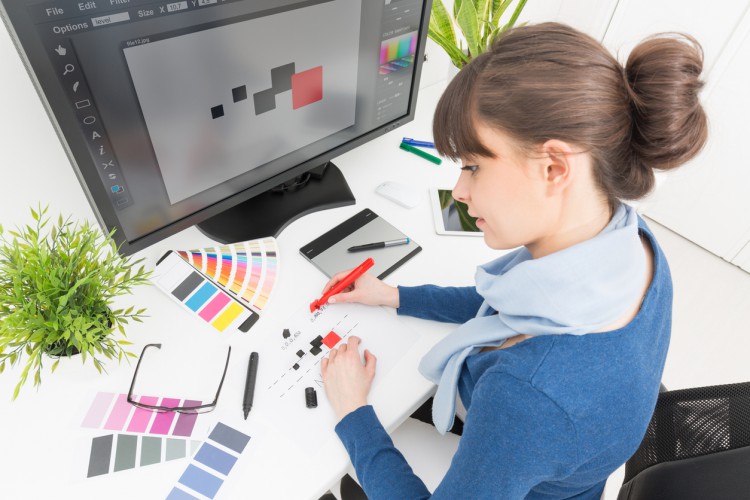 Which are the most creatively rewarding graphic design courses?
