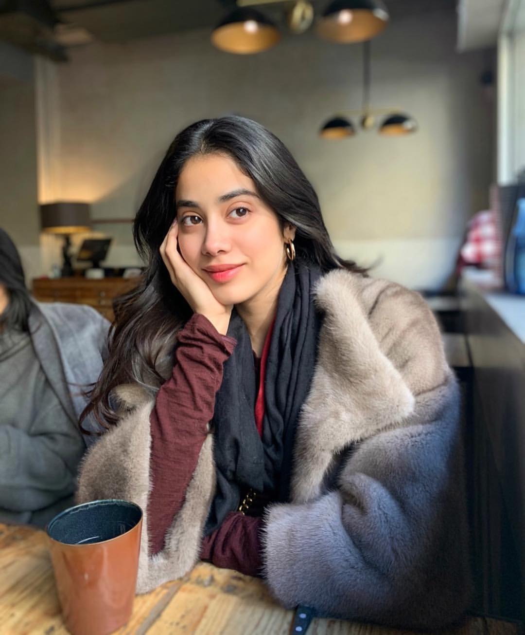 Janhvi Kapoor Without Makeup Pictures