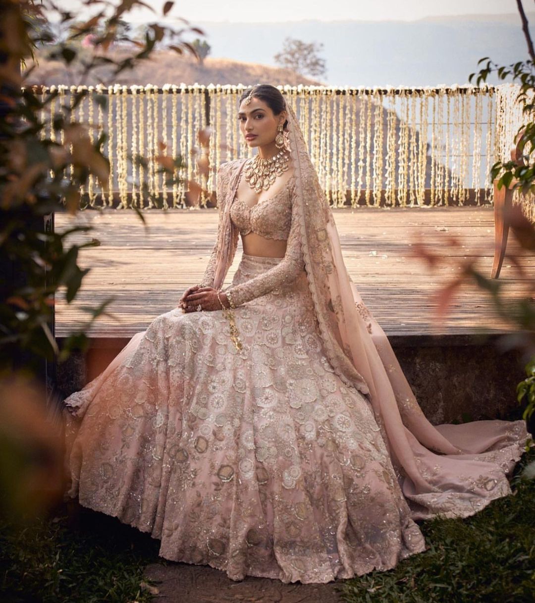 Athiya Shetty Marriage Outfit