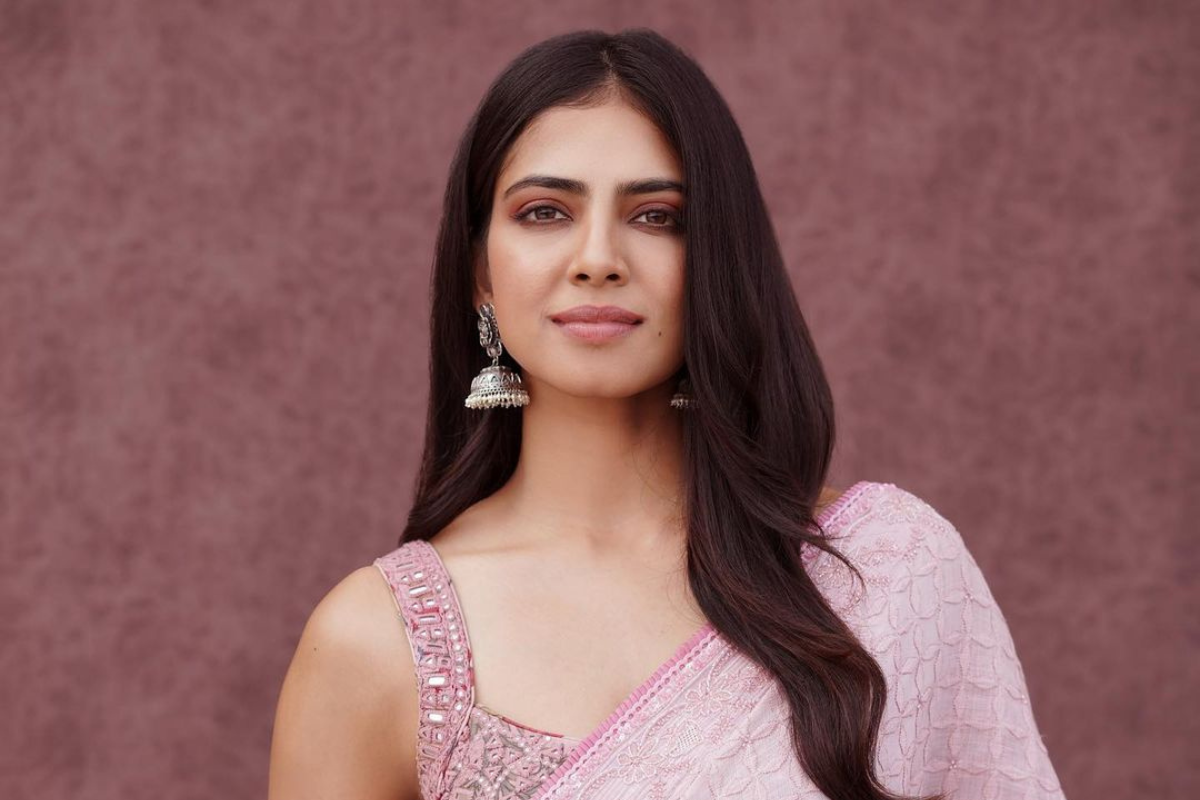 The Dreamy Pastel Pink Saree From Malavika Mohanan Is The Perfect Springtime Outfit