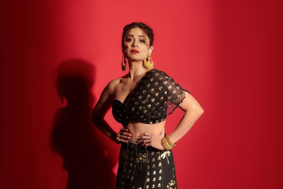5 Times 'Big Boss 15' Contestant Shamita Shetty Aced Her Looks In Gaudy Prints