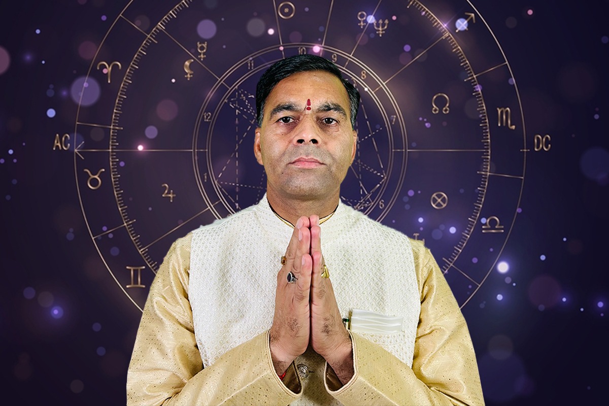 Vastu Consultants in Delhi, Astrologer Yogendra