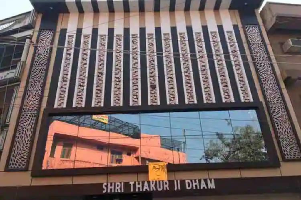 Shri Thakur Ji Dham Hotel Vrindavan