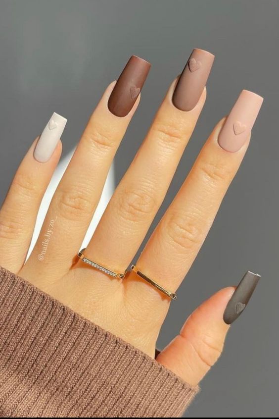 Best Nude Nail Designs