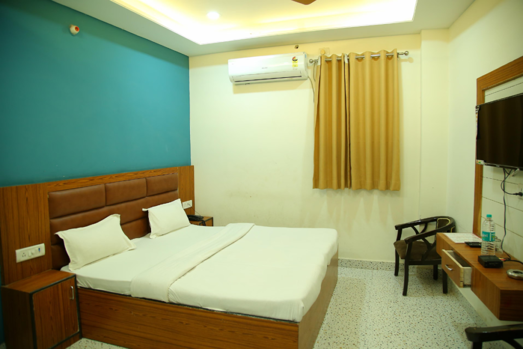 Best Hotel in Vrindavan Near Prem Mandir