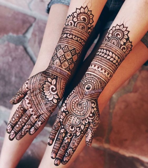 Full Hand Unique Mehndi Designs