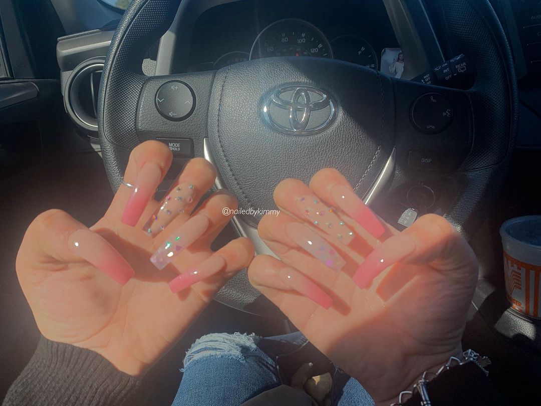 Ombre pink nails