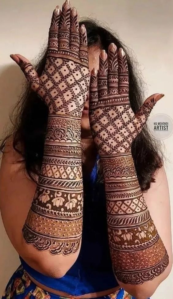 Back Hand Unique Mehndi Designs for Girls