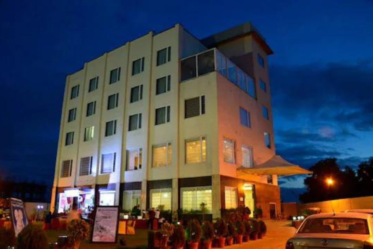 Best 5-star Hotels in Vrindavan To Stay