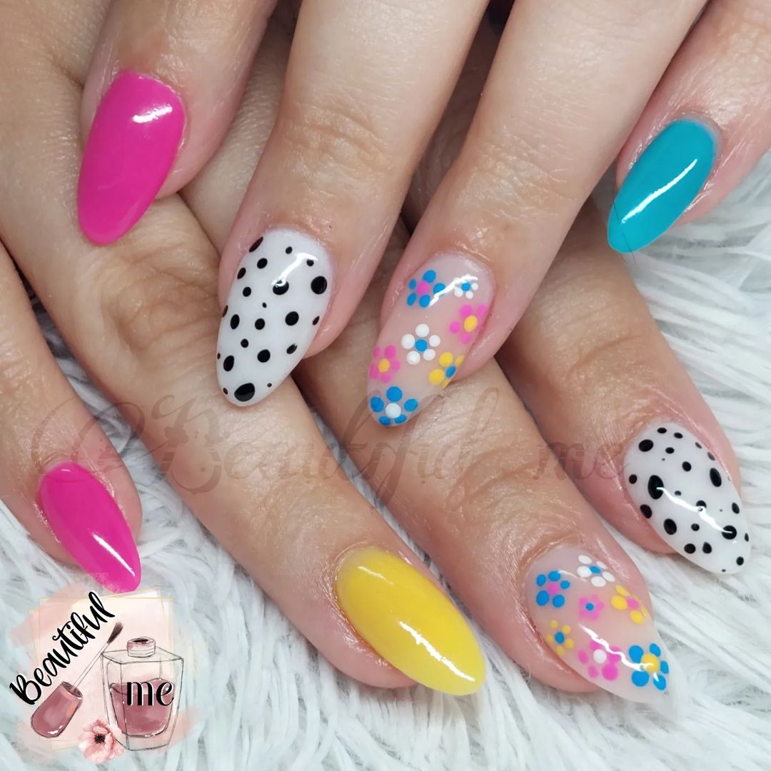 Dotted Acrylic Nails