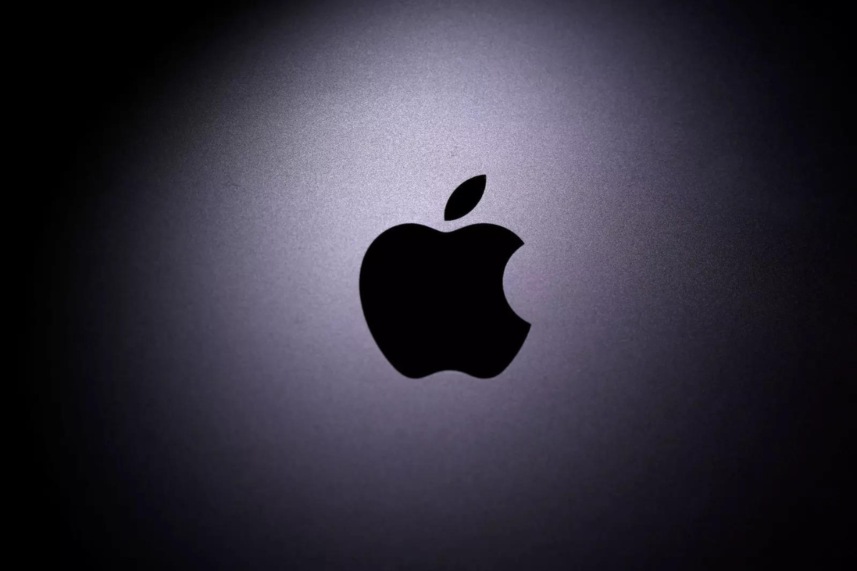 Report: Apple Layoffs in Corporate Retail Teams on the Way!